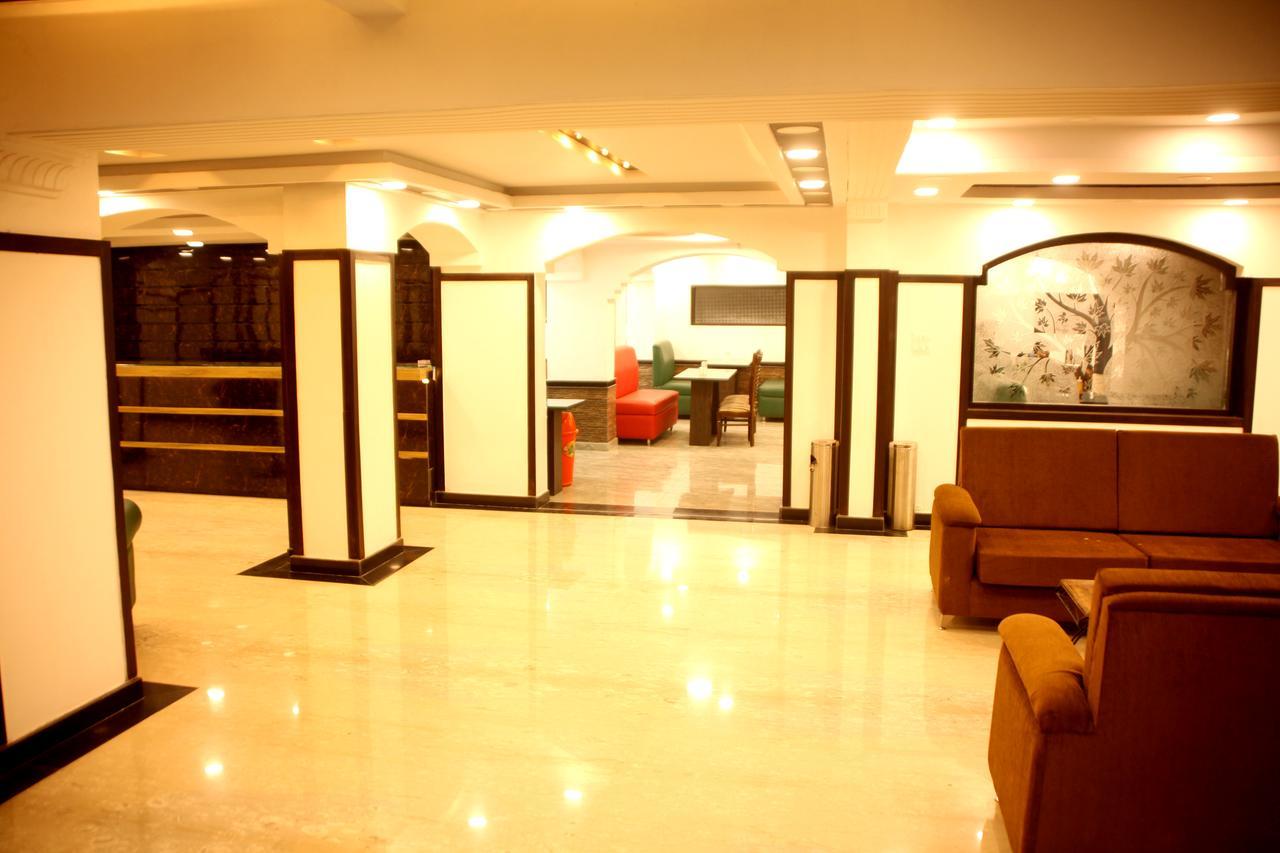 Hotel New Park At Dal Lake Srīnagar المظهر الخارجي الصورة