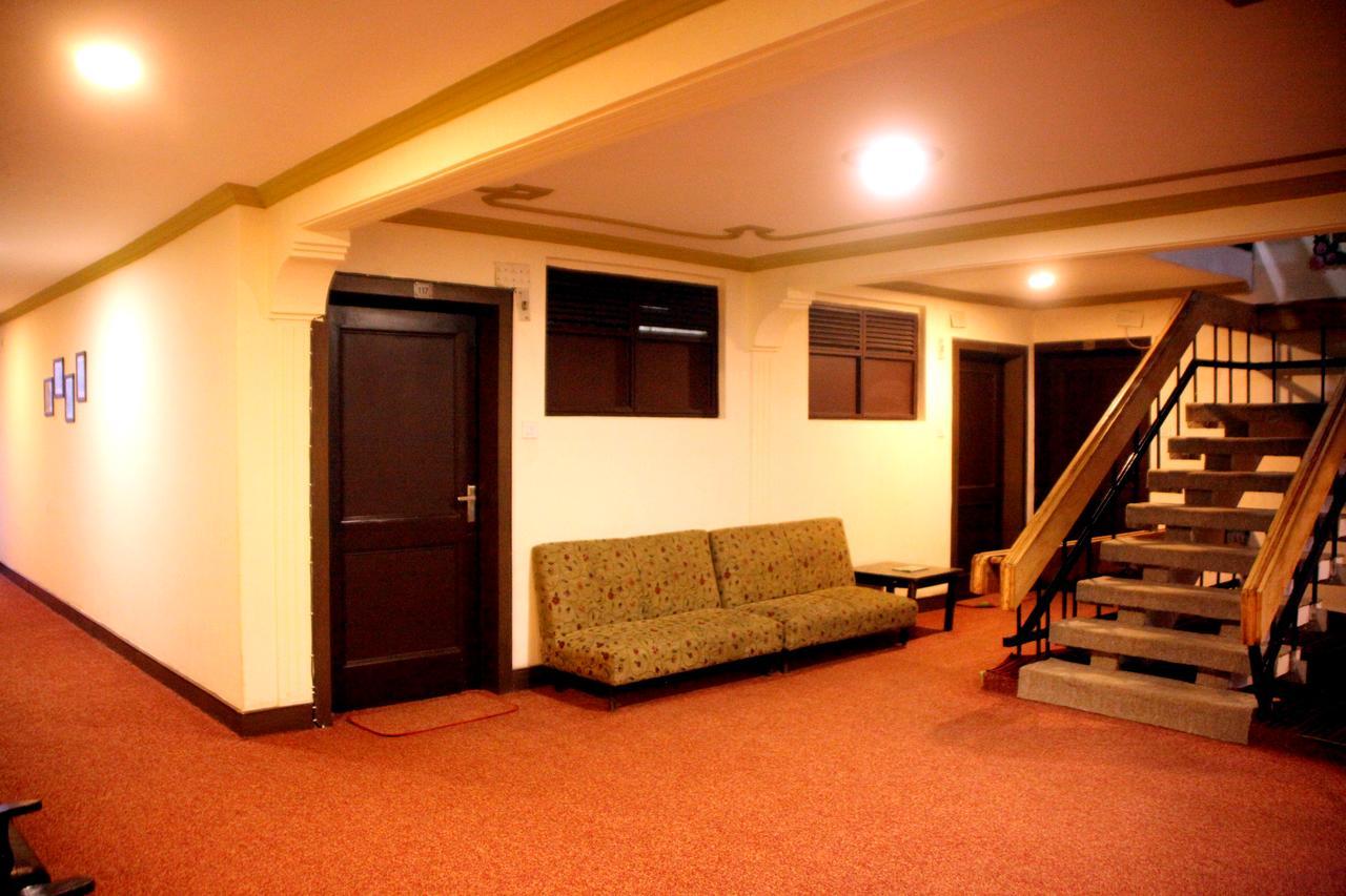 Hotel New Park At Dal Lake Srīnagar المظهر الخارجي الصورة